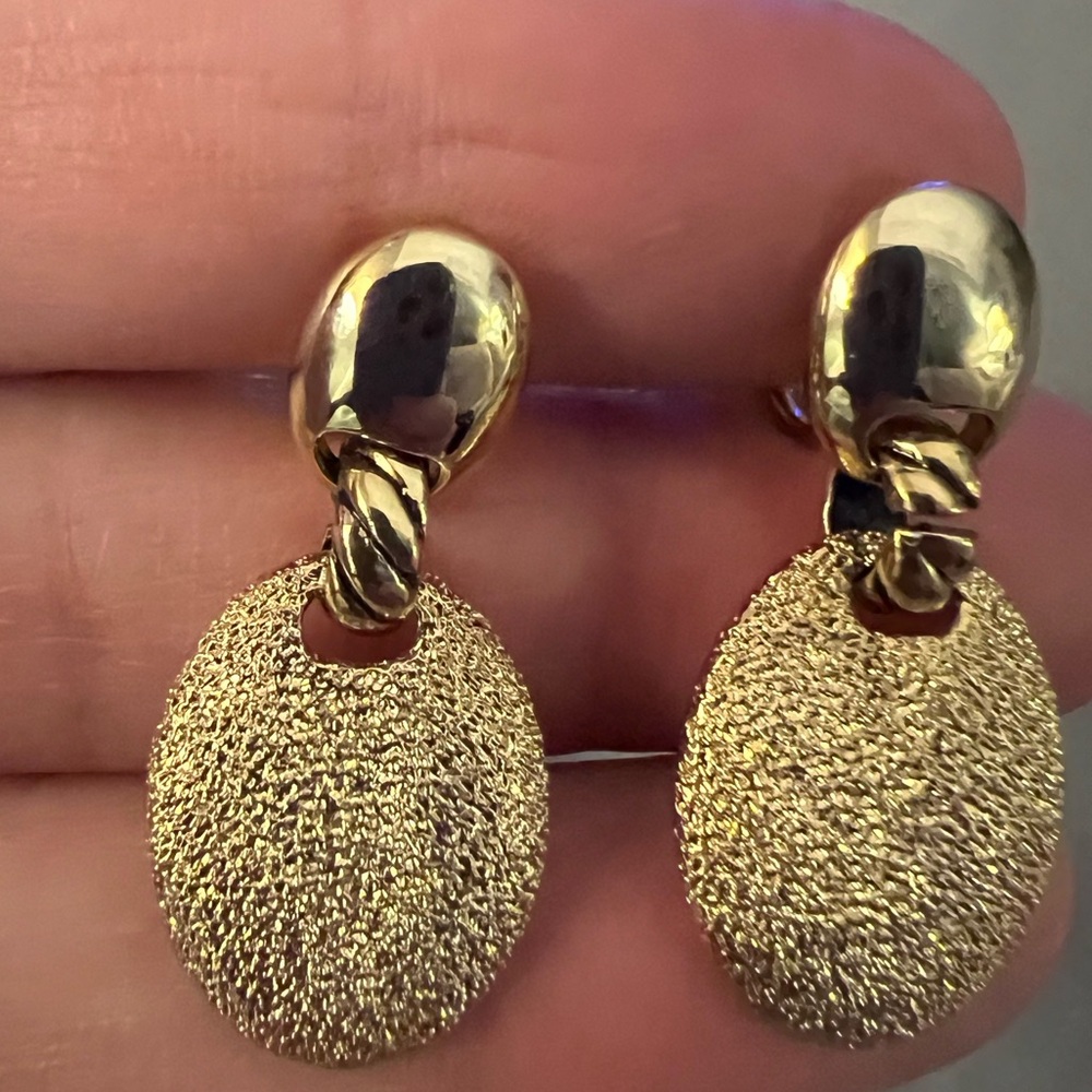 Elegant Gold Tone Clip on Screw Back Earrings